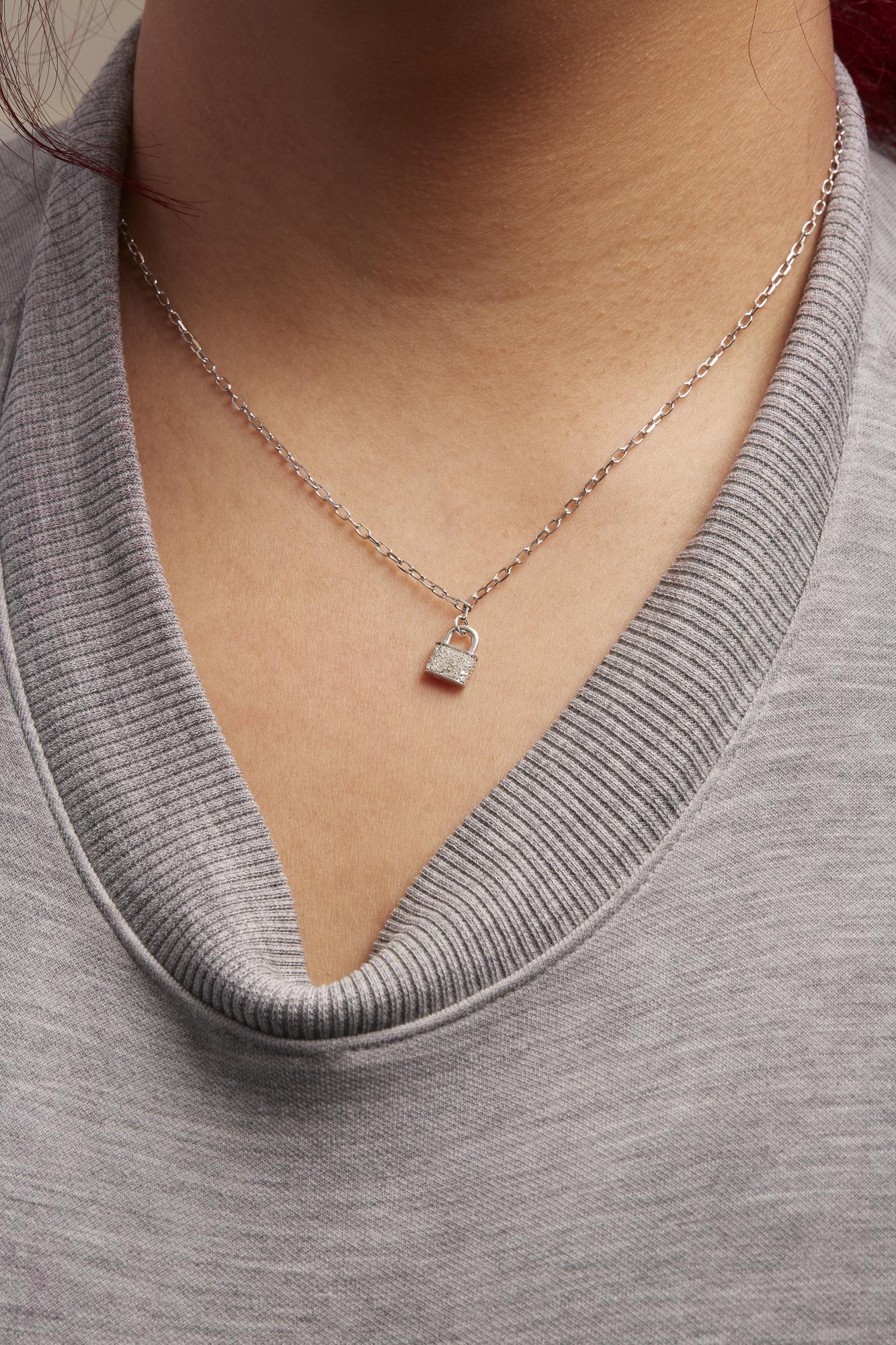 .925 Sterling Silver 1/4 Cttw Diamond Lock Pendant Necklace With Paperclip Chain (H-I Color, SI2-I1 Clarity)