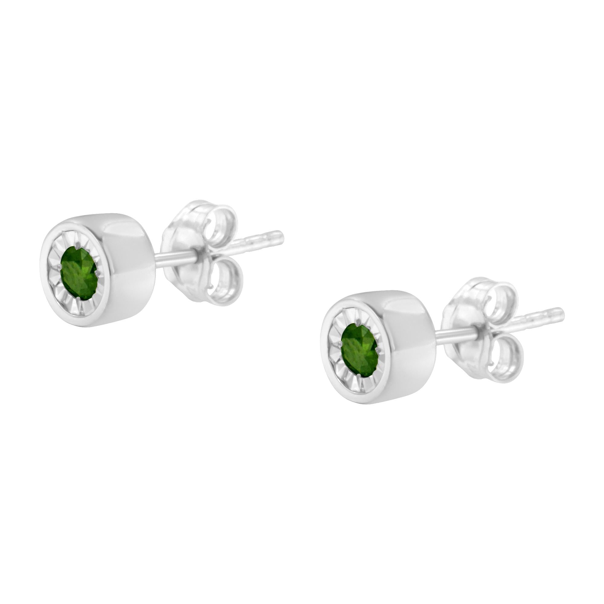 .925 Sterling Silver 1/5 Cttw Round Brilliant-Cut Green Diamond Miracle-Set Stud Earrings (Fancy Color-Enhanced, I1-I2 C