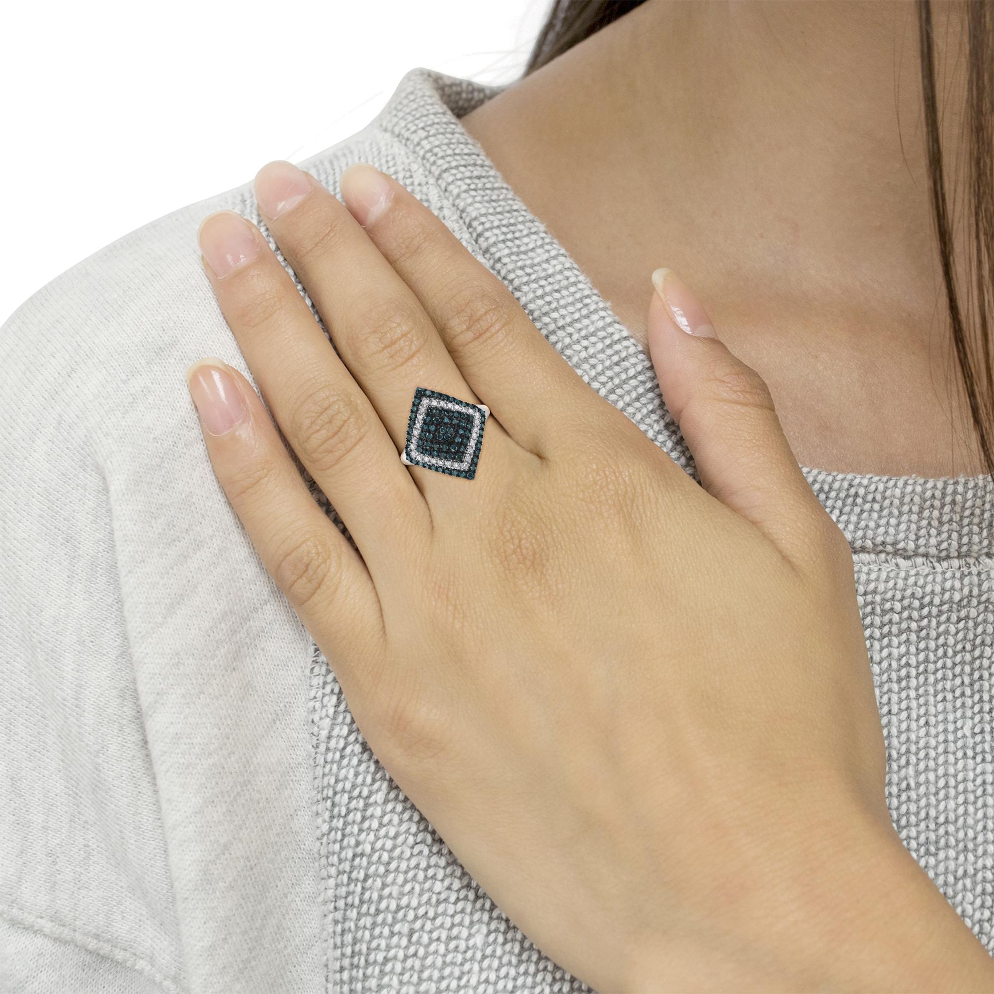 .925 Sterling Silver 1 Cttw White and Treated Blue Diamond Rhombus Cocktail Ring (Blue, I3)