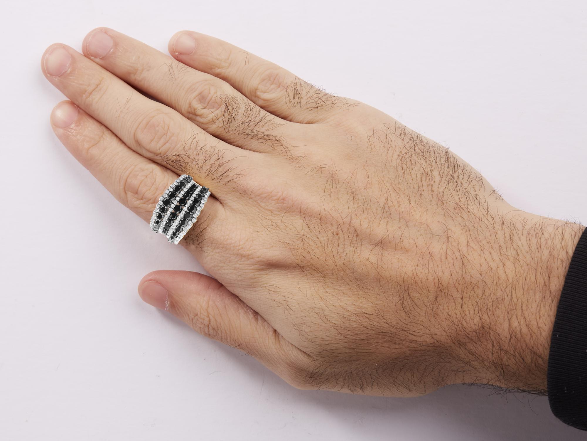 .925 Sterling Silver 1 3/4 Cttw Treated Black and White Alternating Diamond Multi Row Band Ring (Black / I-J Color, I2-I