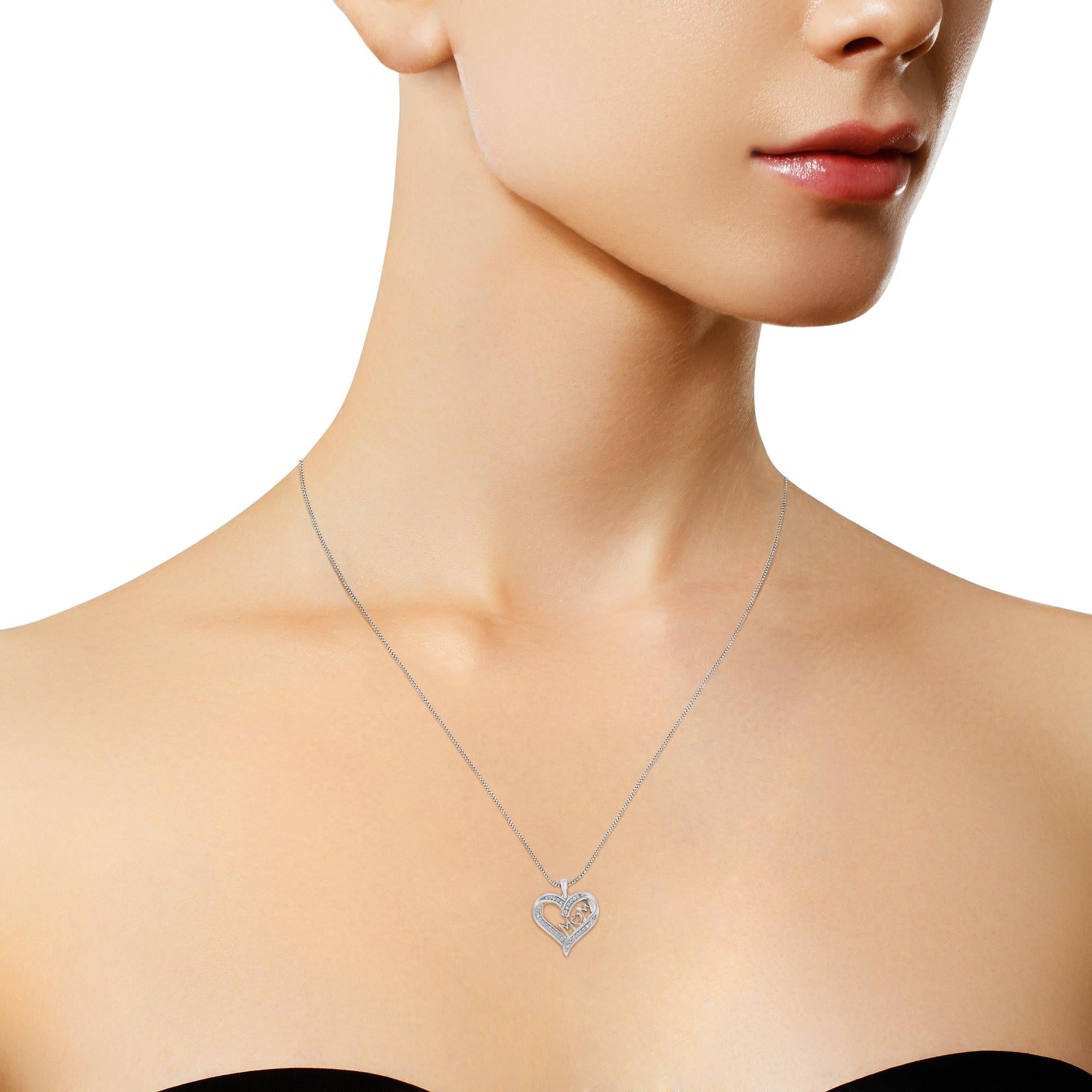 .925 Sterling Silver 1/4 Cttw Diamond Engraved "Mom" in Heart Pendant Necklace (I-J Color, I3 Clarity)